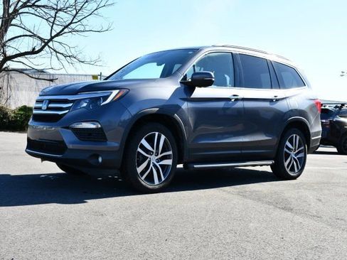 Used 2018 Honda Pilot Elite image 3