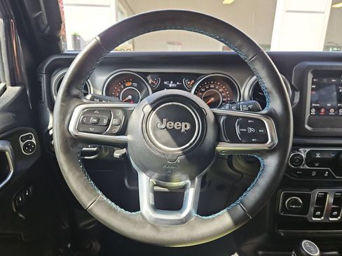 Used 2023 Jeep Wrangler Sport AWD/4WD image 14