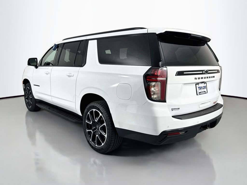 Certified 2023 Chevrolet Suburban RST w/ Luxury Package AWD/4WD image 5