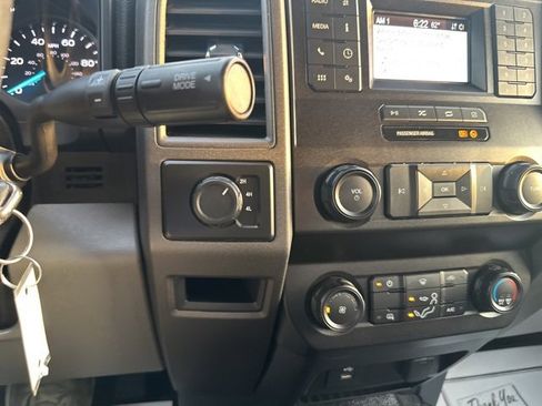 Used 2022 Ford F250 XL w/ STX Appearance Package image 40