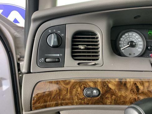 Used 2010 Mercury Grand Marquis LS RWD image 15