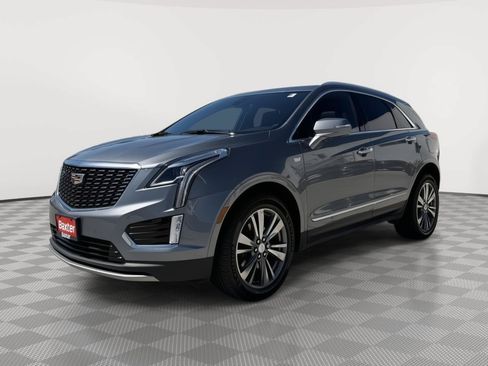 Used 2021 Cadillac XT5 Premium Luxury AWD/4WD image 3