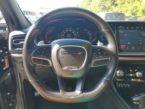 Used 2025 Dodge Durango GT AWD/4WD image 27