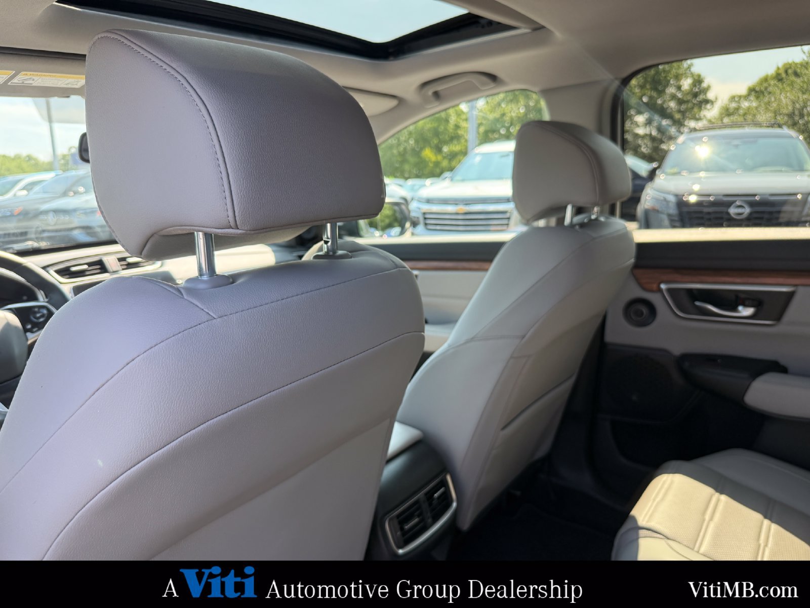 Used 2020 Honda CR-V Touring image 21