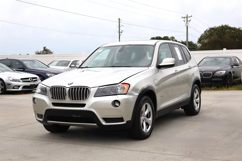 Used 2011 BMW X3 xDrive28i AWD/4WD image 3