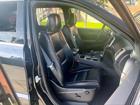 Used 2015 Jeep Grand Cherokee Limited RWD image 10