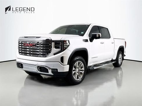 Used 2023 GMC Sierra 1500 Denali w/ Technology Package AWD/4WD image 1