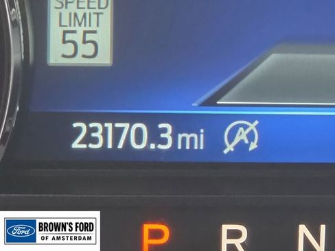 Used 2022 Ford Explorer Limited RWD image 18