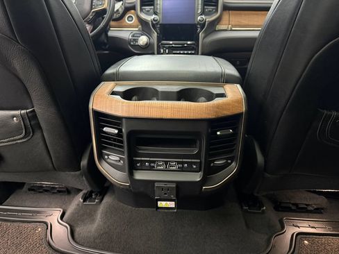 Used 2022 RAM 1500 Limited AWD/4WD image 28