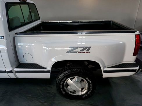 Used 1997 GMC Sierra 1500 4x4 Regular Cab w/ Marketing Option Pkg 3 image 67