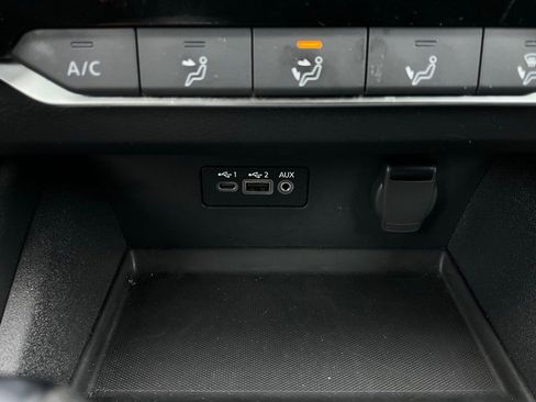 Used 2025 Nissan Altima 2.5 SV image 25