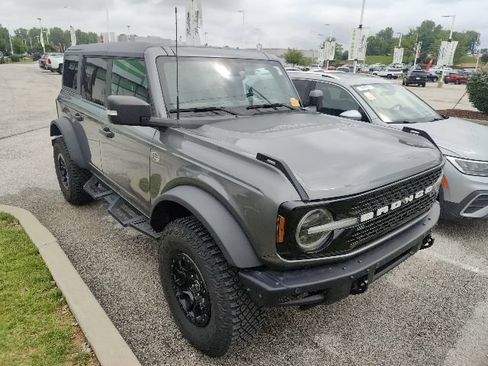Used 2023 Ford Bronco Wildtrak AWD/4WD image 22