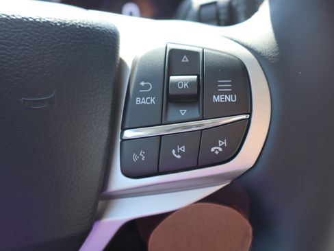 New 2026 Ford Explorer Active image 18