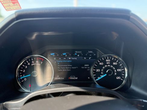 Used 2020 Ford F150 Platinum w/ Equipment Group 701A Luxury image 14