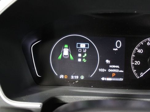 Used 2023 Honda Pilot Sport image 17