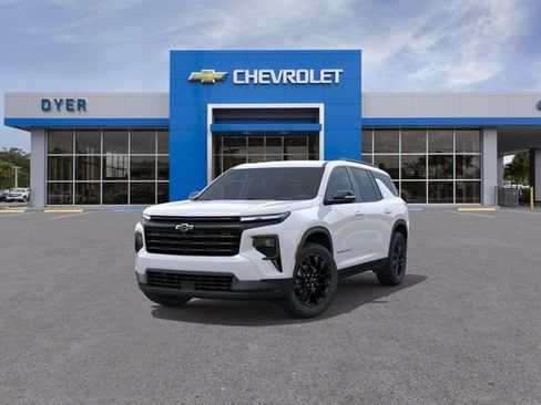 New 2026 Chevrolet Traverse LT FWD image 9