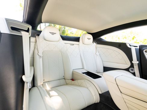 Used 2020 Bentley Continental GT V8 AWD/4WD image 59