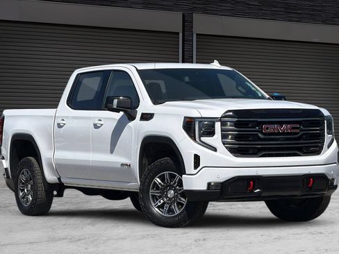 Used 2025 GMC Sierra 1500 AT4 AWD/4WD image 2