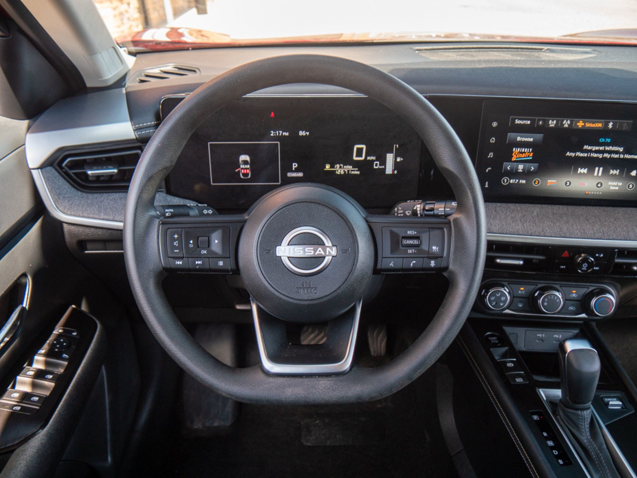 Used 2025 Nissan Kicks SV AWD/4WD image 21
