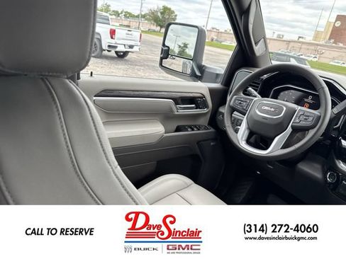 New 2026 GMC Sierra 3500 SLT AWD/4WD image 16