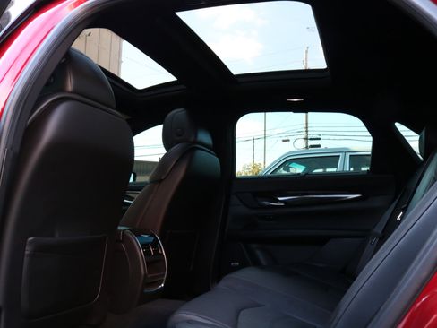 Used 2018 Cadillac CT6 Luxury image 41