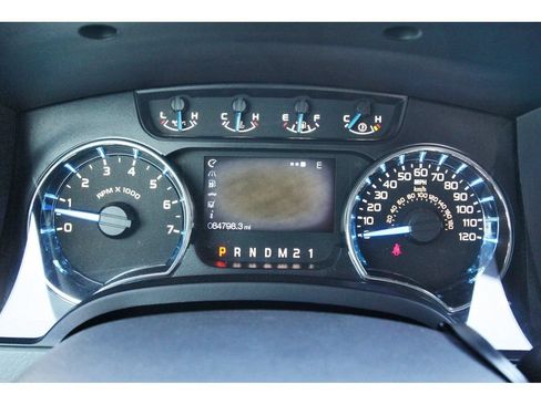 Used 2013 Ford F150 XLT w/ XLT Chrome Pkg RWD image 16