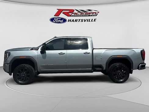 Used 2024 GMC Sierra 2500 AT4 w/ AT4 Premium Plus Package AWD/4WD image 1