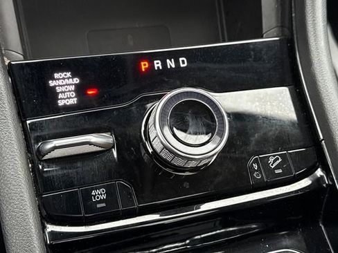 Used 2022 Jeep Grand Cherokee Limited 4xe w/ Luxury Tech Group II image 23