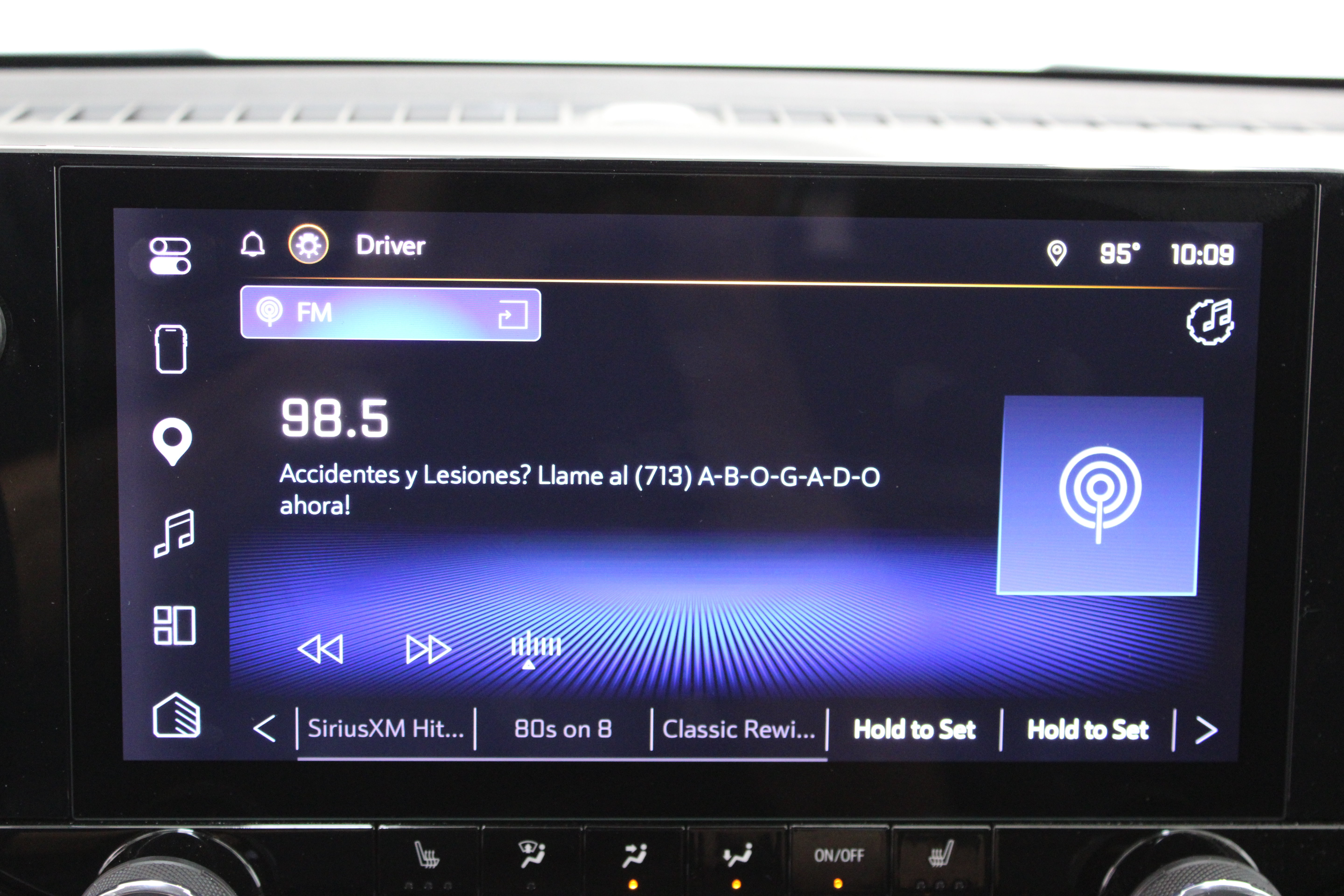 Used 2026 Chevrolet Colorado LT w/ LT Convenience Package RWD image 18