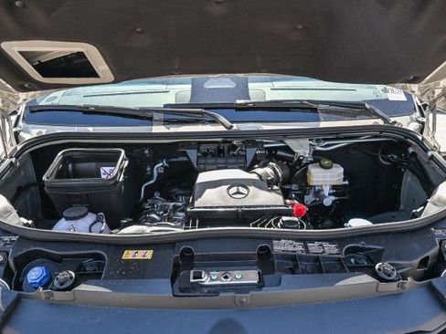 New 2025 Mercedes-Benz Sprinter 2500 image 31