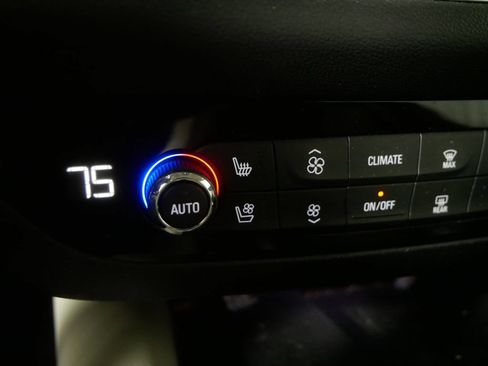 Used 2023 Buick Enclave Avenir w/ Avenir Technology Package AWD/4WD image 26