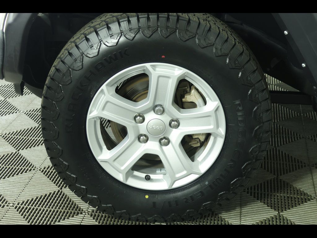 Used 2021 Jeep Wrangler Unlimited Sport AWD/4WD image 18