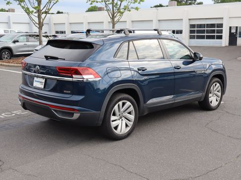 Used 2022 Volkswagen Atlas Cross Sport SE AWD/4WD image 10