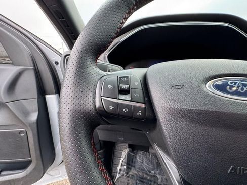 Used 2025 Ford Escape ST-Line w/ Tech Pack #1 AWD/4WD image 21