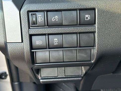 Certified 2025 Toyota 4Runner SR5 AWD/4WD image 28