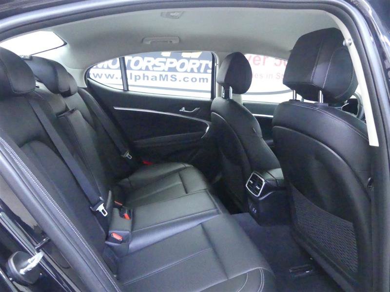 Used 2026 Genesis G70 2.5T RWD image 21