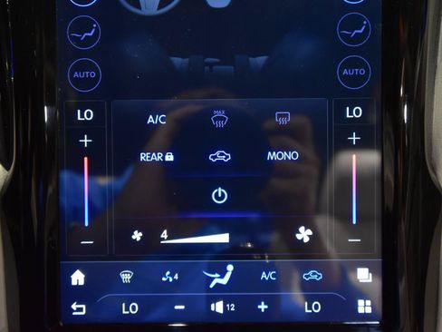 Used 2015 Maserati GranTurismo Convertible RWD image 37