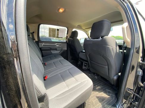 Used 2019 RAM 1500 Big Horn AWD/4WD image 22