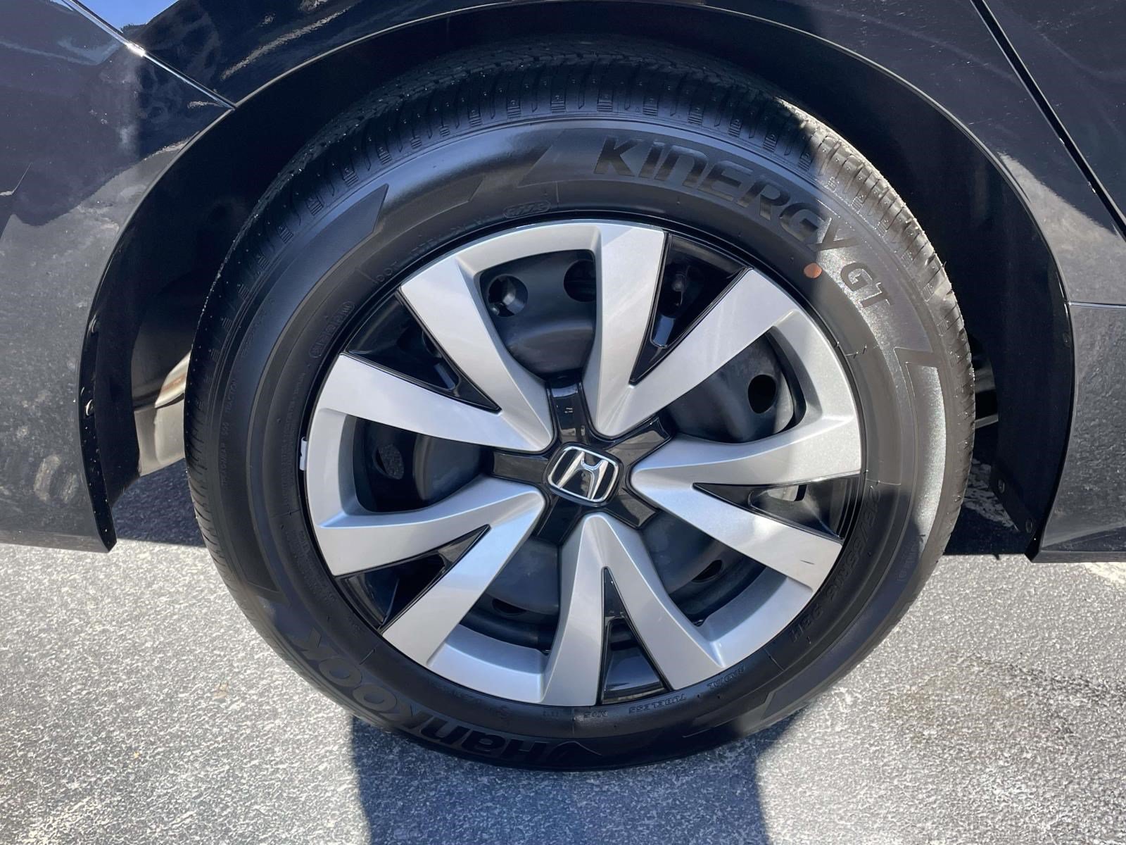 Used 2026 Honda Civic LX image 6