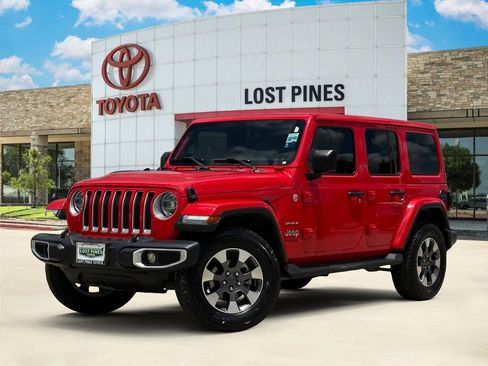 Used 2022 Jeep Wrangler Unlimited Sahara w/ LED Lighting Group AWD/4WD image 1