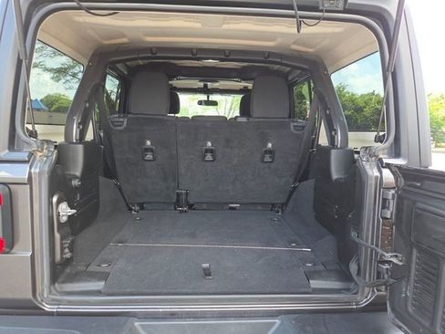 Used 2018 Jeep Wrangler Unlimited Rubicon w/ Steel Bumper Group AWD/4WD image 28