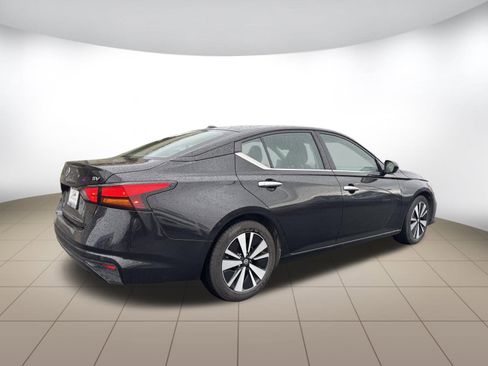 Used 2021 Nissan Altima 2.5 SV image 7