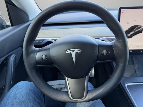 Used 2022 Tesla Model Y Performance AWD/4WD image 14