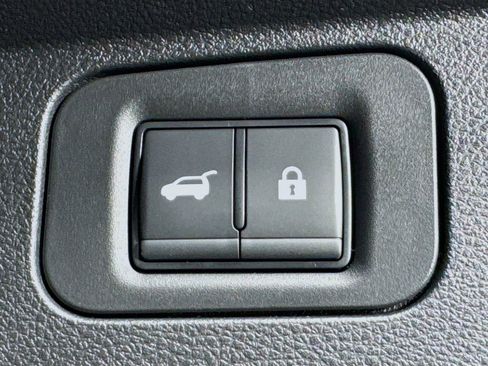 New 2026 INFINITI QX80 4WD w/ Sport Exterior Package image 32