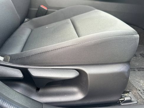 Used 2023 Toyota Prius LE FWD image 22