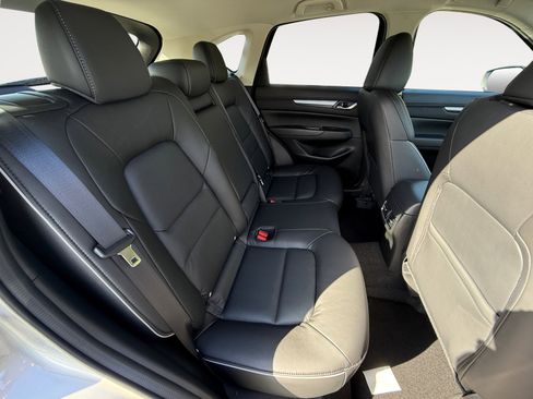 New 2025 MAZDA CX-5 AWD 2.5 S w/ Select Package image 18