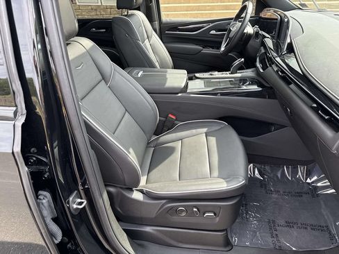 Used 2024 Cadillac Escalade Sport w/ Touring Package AWD/4WD image 7