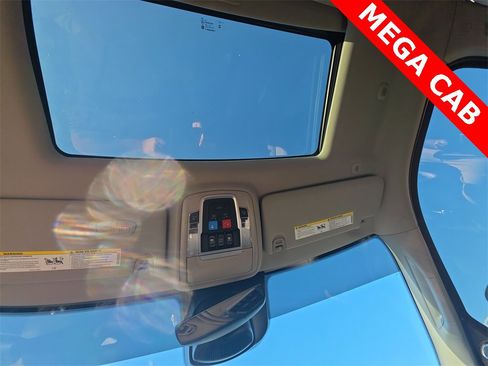 Used 2025 RAM 2500 Laramie image 22