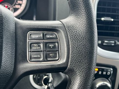 Used 2013 RAM 1500 Classic SLT w/ Remote Start & Security Group image 26