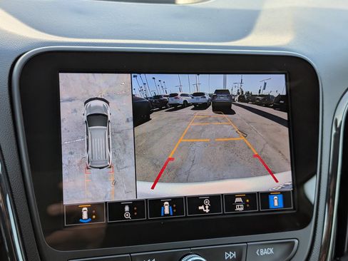Certified 2022 Chevrolet Equinox RS w/ RS Leather Package FWD image 23